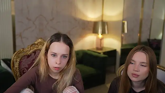 Snapshot of Luchi_Sun chatting on 10-31-25, 11:44 Luchi Sun online show from 10-31-25, 11:44