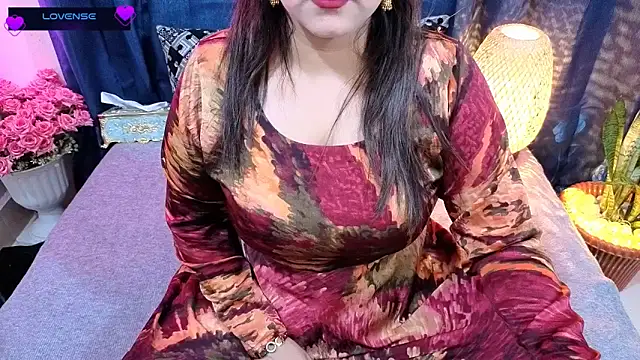 Sanvi-Queen online show from 12-19-25, 06:20