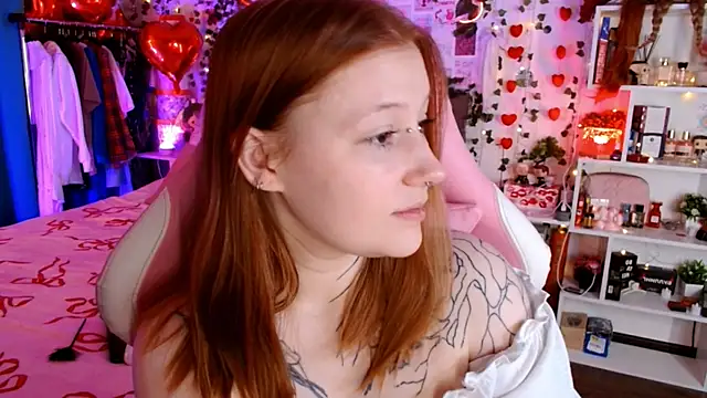 Ayla Hicks online show from 02-23-26, 02:42