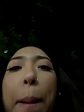 emily  walker online show from 10-20-25, 11:05