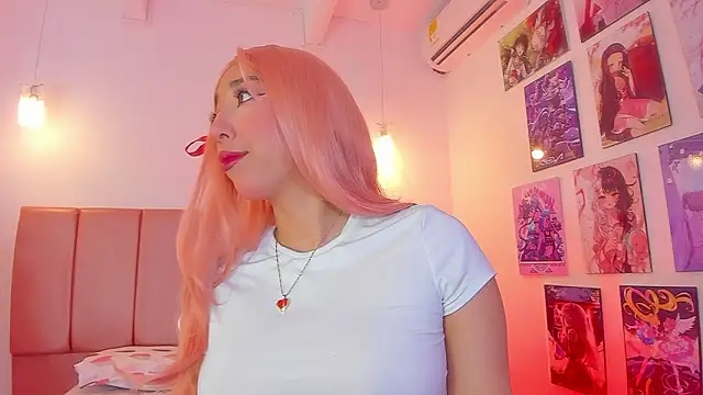 Snapshot of emily__walker chatting on 02-14-26, 04:09 emily walker online show from 02-14-26, 04:09