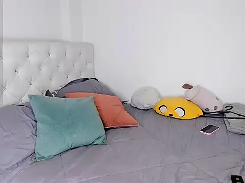 sunnymoonn 1 online show from 10-30-25, 04:03