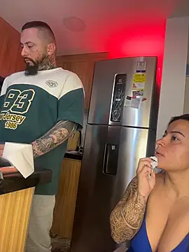 liz and thiago online show from 10-13-25, 01:33