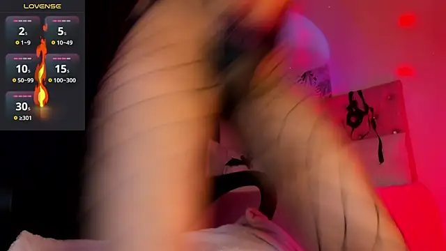 Nicolle Ferran online show from 11-03-25, 01:12