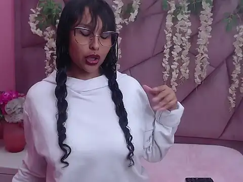 LILI CANDIES online show from 10-02-25, 12:45