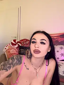 TiaBelle online show from 01-07-26, 06:21