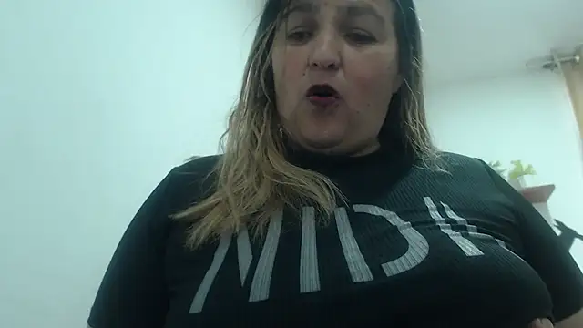 SweetRouse   online show from 01-06-26, 01:59