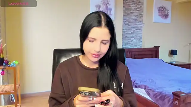 Malibu J online show from 11-23-25, 12:16