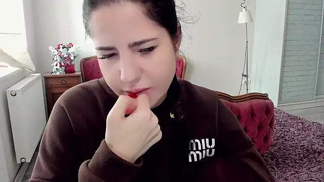 Malibu J online show from 01-10-26, 08:27