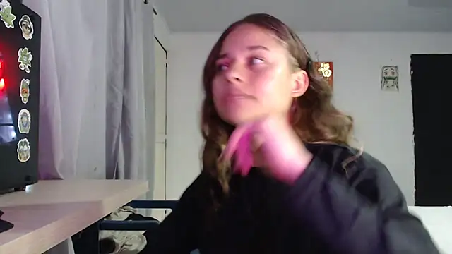 LittleCheerry69 online show from 02-13-26, 07:43