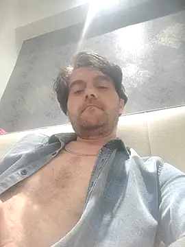 Snapshot of darkk2155 chatting on 11-04-25, 12:21 darkk2155 online show from 11-04-25, 12:21