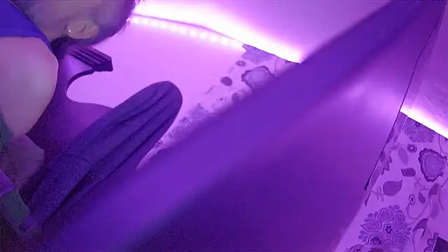 HippieDad333 online show from 12-16-25, 11:54