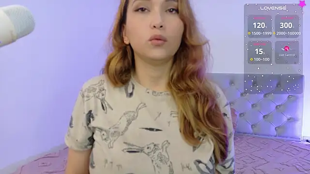 Snapshot of Aby_baee chatting on 09-29-25, 01:05 Aby baee online show from 09-29-25, 01:05