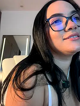LiaRussoo   online show from 09-29-25, 01:05