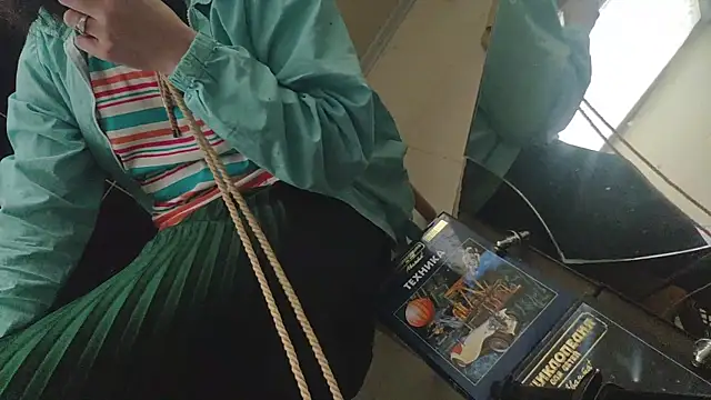 LilithsEve online show from 10-21-25, 01:23