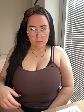 Snapshot of Ruby-Black chatting on 03-02-26, 10:11 Ruby-Black online show from 03-02-26, 10:11