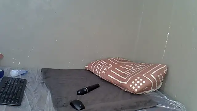 Snapshot of Bellabootie chatting on 11-09-25, 11:08 Bellabootie online show from 11-09-25, 11:08