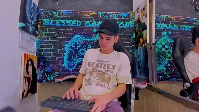 liam coleman25 online show from 02-12-26, 04:07