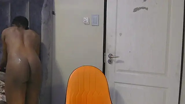 MthondoWeBananaX2 online show from 10-28-25, 04:53