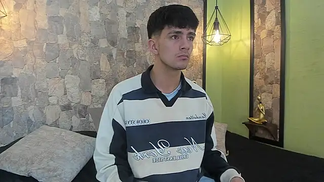 Snapshot of Axel_Draven chatting on 10-27-25, 11:14 Axel Draven online show from 10-27-25, 11:14