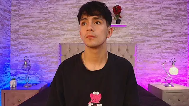 Snapshot of Axel_Draven chatting on 11-04-25, 11:09 Axel Draven online show from 11-04-25, 11:09