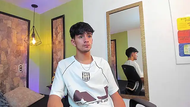 Snapshot of Axel_Draven chatting on 11-13-25, 11:09 Axel Draven online show from 11-13-25, 11:09