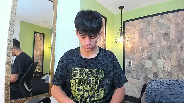 Snapshot of Axel_Draven chatting on 11-17-25, 11:27 Axel Draven online show from 11-17-25, 11:27