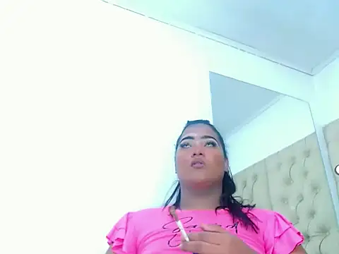 AuroraRoss online show from 10-19-25, 04:29