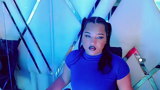 AuroraRoss online show from 10-24-25, 07:21