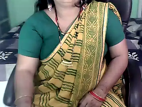 BABITA KUMARII online show from 10-15-25, 05:13
