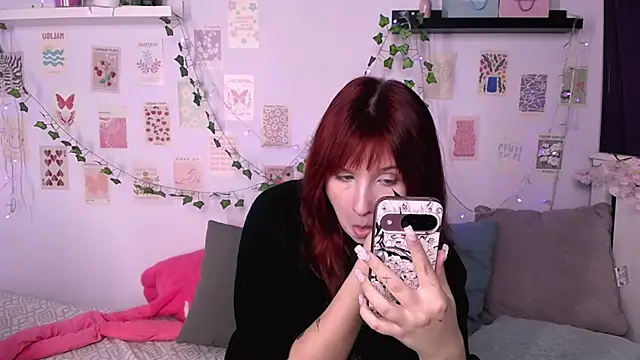 Mary Lanee online show from 10-03-25, 07:49