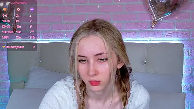 LiraKink online show from 11-22-25, 04:44