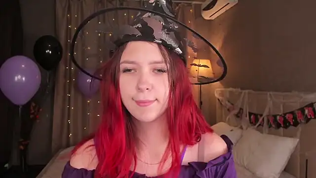 Monica  Queen online show from 10-22-25, 11:59