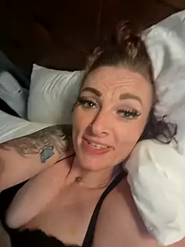 arinna93 online show from 11-22-25, 08:13