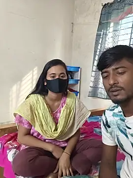 Snapshot of Love_Queen11 chatting on 11-07-25, 08:47 Love Queen11 online show from 11-07-25, 08:47