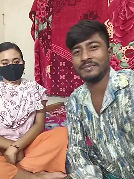 Snapshot of Love_Queen11 chatting on 11-14-25, 03:22 Love Queen11 online show from 11-14-25, 03:22