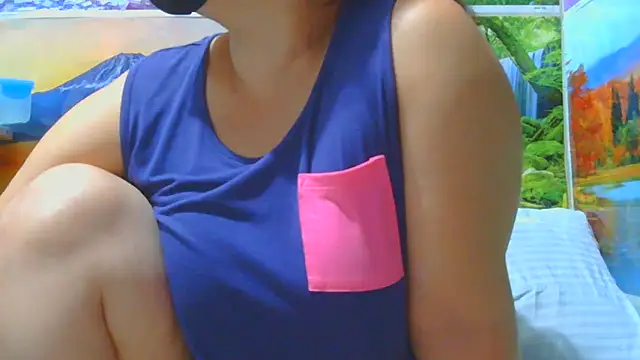 Kimkhaepretty online show from 11-18-25, 02:43