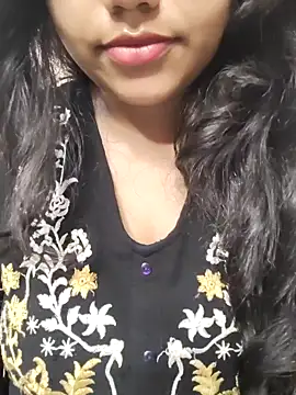 Miss Rose   online show from 10-19-25, 02:45