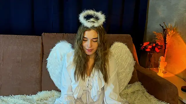 LilianLee online show from 11-05-25, 03:34