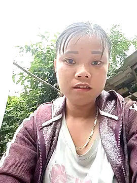 Snapshot of Samyy_xx chatting on 10-22-25, 01:39 Samyy xx online show from 10-22-25, 01:39