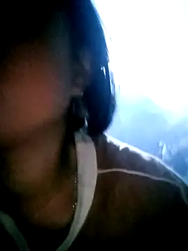 Snapshot of Samyy_xx chatting on 11-01-25, 10:56 Samyy xx online show from 11-01-25, 10:56