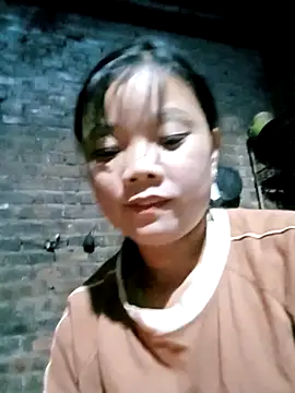 Snapshot of Samyy_xx chatting on 11-02-25, 11:01 Samyy xx online show from 11-02-25, 11:01