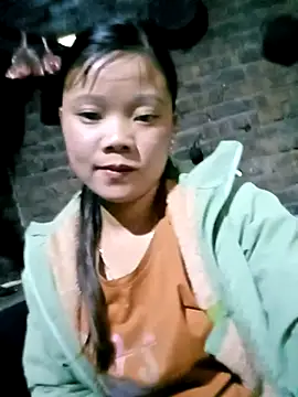 Snapshot of Samyy_xx chatting on 11-03-25, 11:59 Samyy xx online show from 11-03-25, 11:59