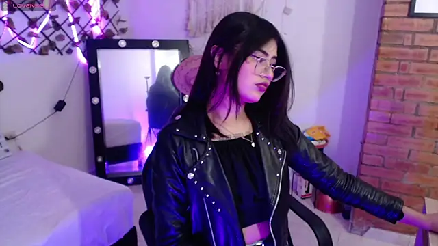 isa bunny18 online show from 11-06-25, 11:15