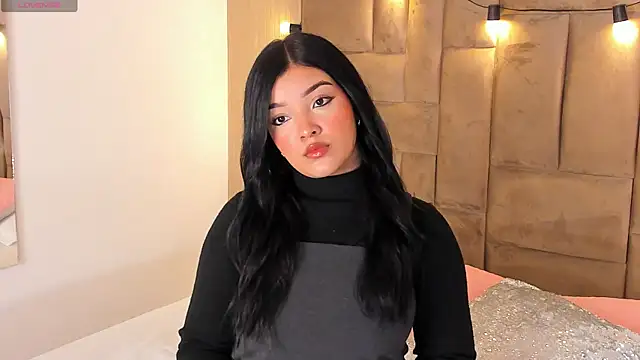 EmmaBlossom online show from 10-10-25, 07:24