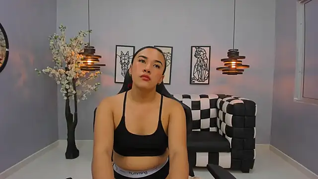 Kira Naughty online show from 09-28-25, 11:48