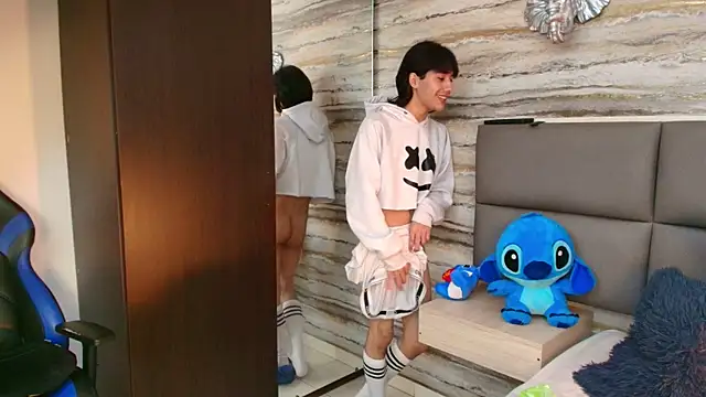 Lovers 21 online show from 12-05-25, 03:26