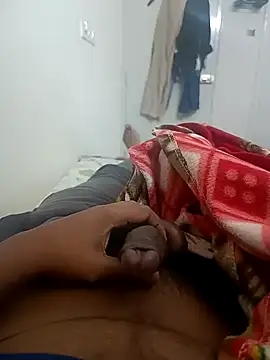 Snapshot of ramboram897 chatting on 11-02-25, 07:27 ramboram897 online show from 11-02-25, 07:27