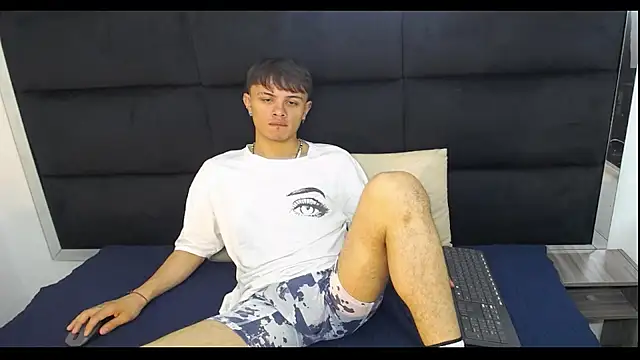 Jerom xx online show from 11-14-25, 07:45