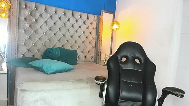 Kevinfox23cms online show from 10-15-25, 11:43